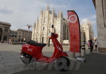 01 Vespa (RED)