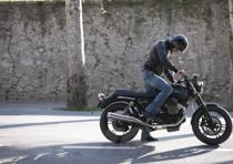 01 Pommier MotoGuzzi
