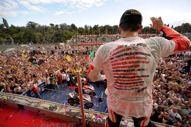 2010 SBK Imola Biaggi World Champion16