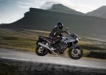 2010 Yamaha TDM900 EU Gun Metallic Action 001