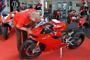 85 anni compra ducati panigale 01