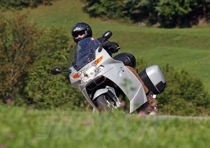 Con questa K1200 GT tempo e spazio acquistano un significato diverso e decisamente piacevole