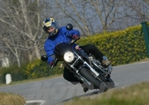 48 cv a 6.800 giri ed una coppia di 54,7 Nm a 3.600 giri