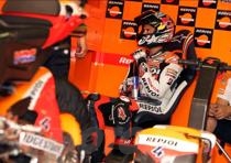 andrea dovizioso box