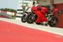 comparativa Bmw S1000RR vs Ducati 1199 Panigale static 36