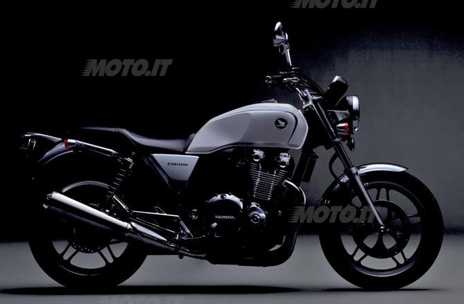 Honda CB1100 2