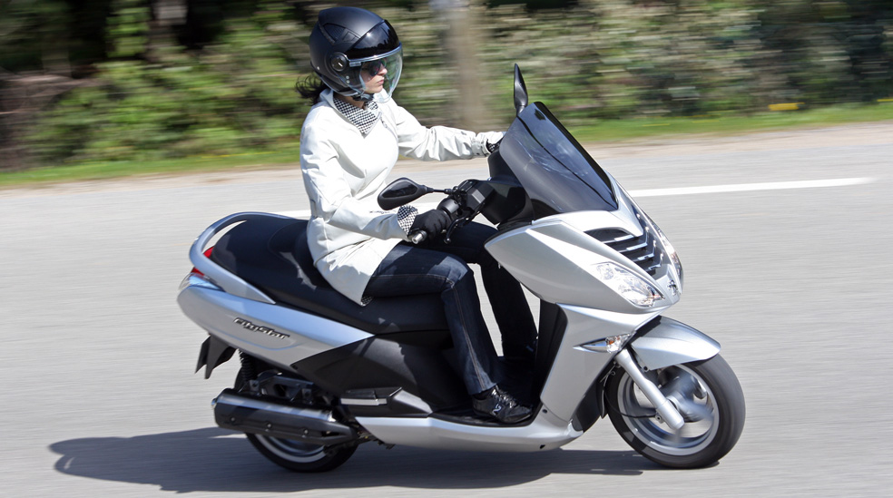 peugeot motor scooters. Peugeot CityStar 125th and