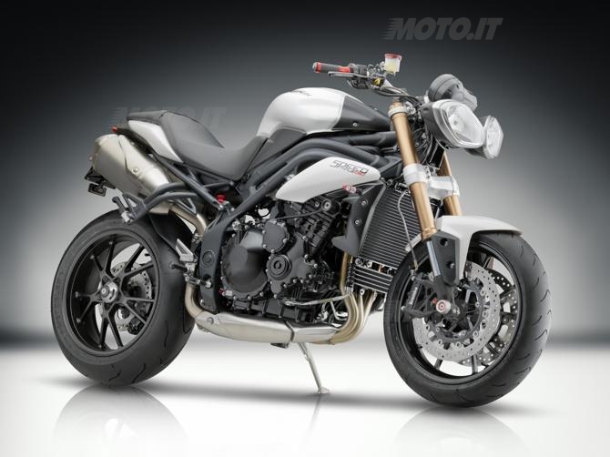 SPEED TRIPLE 01