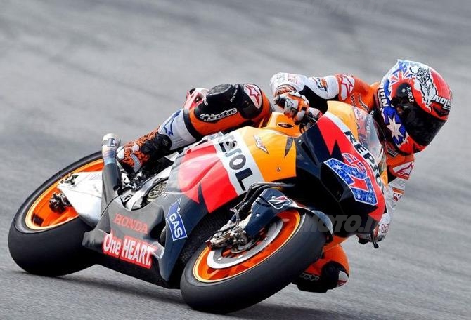 Stoner test Sepang 2011