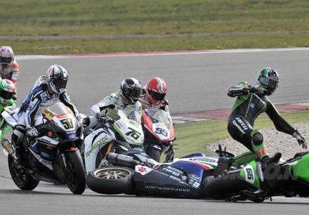 Sykes crash Assen 2010 05