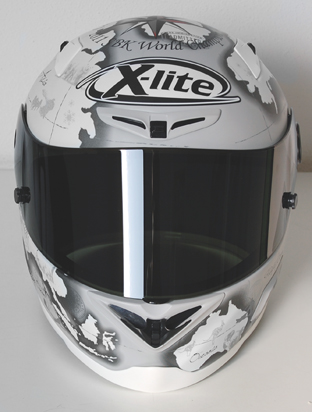 X802 Checa SWBK2011 front[1]
