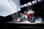 YAMAHA YZF R1 2012 static 33
