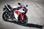 YAMAHA YZF R1 2012 static 39